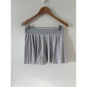 Aritzia TnAction Pleated Tennis Skirt Light Gray Athletic Athleisure‎ Skort M